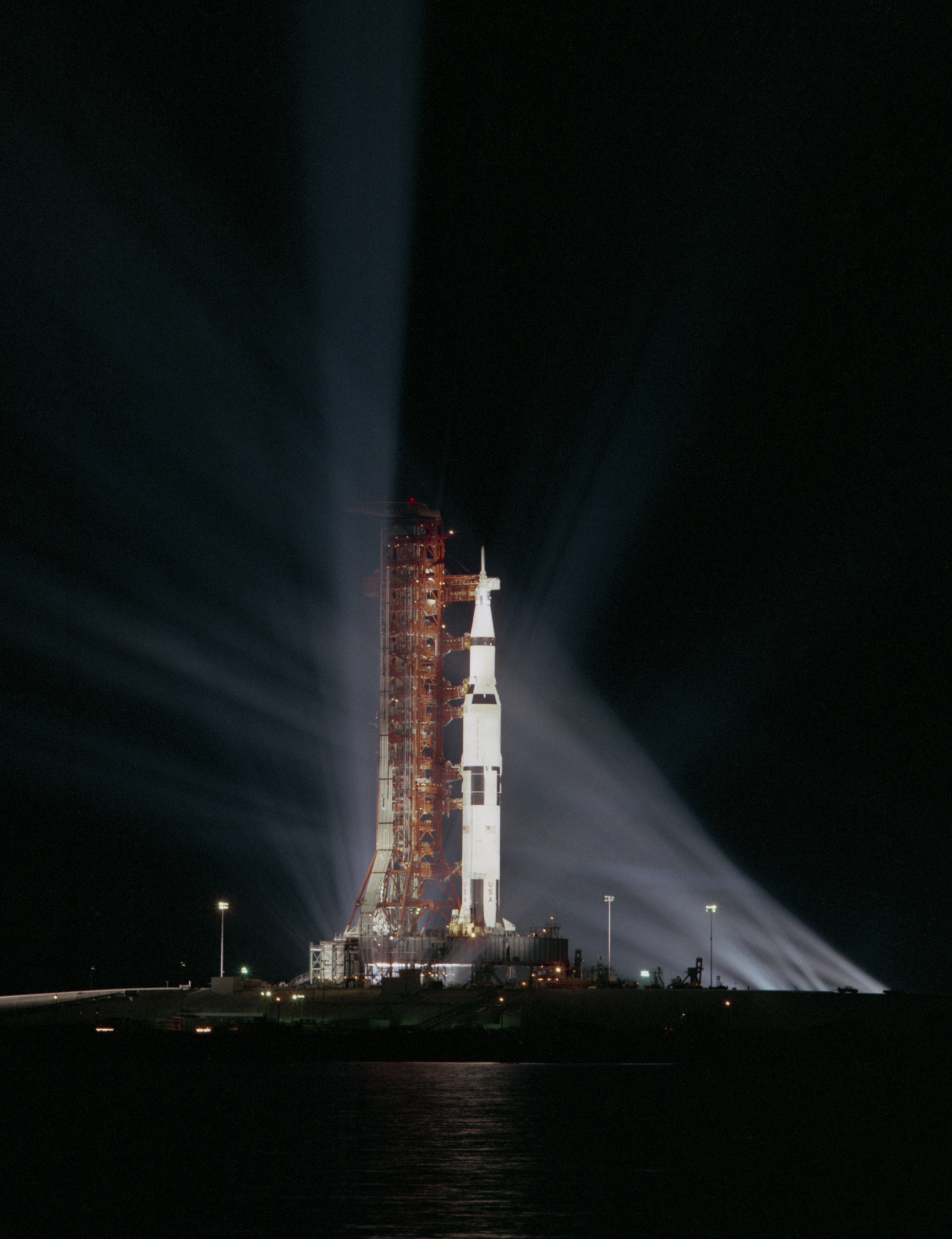 SATURNE V - APOLLO 8